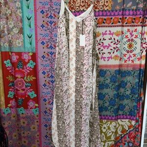 ANDREE BY UNIT Polyester Pink Mix  Floral and Striped Maxi Dress Size Small NWT